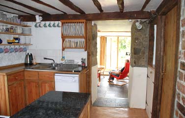 Cottage accommodation - kitchen
